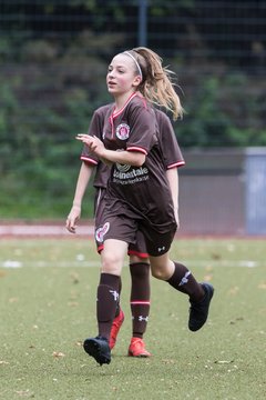 Bild 343 - wBJ Walddoerfer - St. Pauli : Ergebnis: 6:0